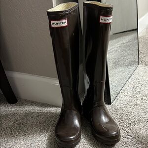 Hunter Chocolate Glossy Rain Boots